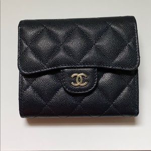 AUTHENTIC Chanel Small Flap Wallet - Navy